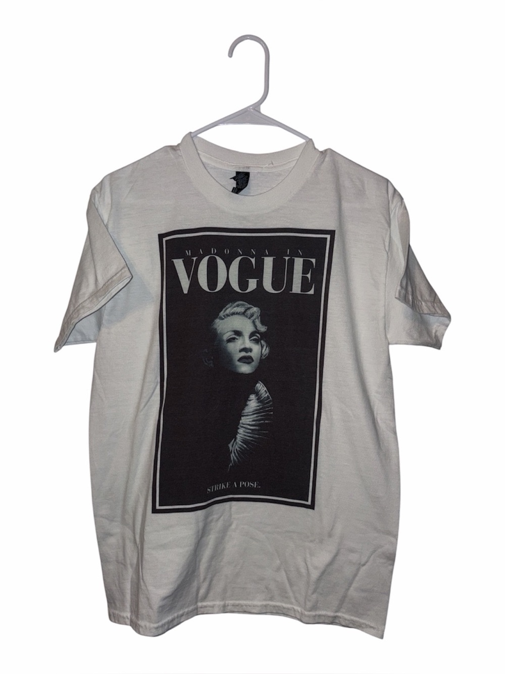 Madonna Strike a Pose Vogue Graphic T-Shirt Size Medium New 90s